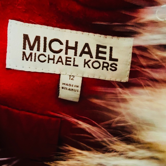 Michael Kors red toggle coat with fur-lined hood - Picture 4 of 5